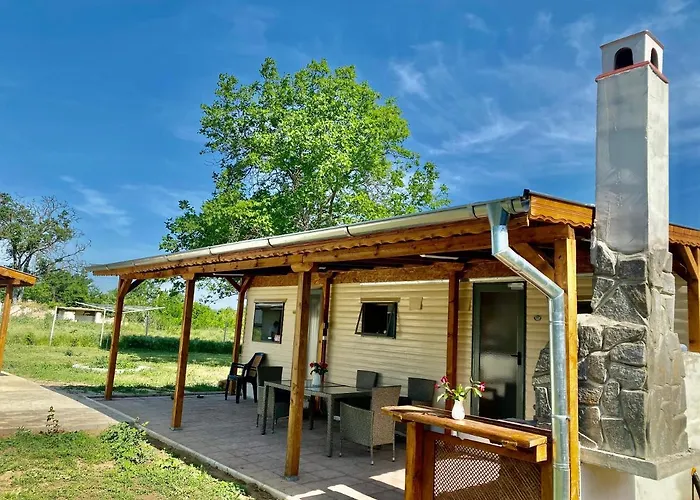 Caravans 10 Min To & 35 Min To Black Sea Tsonevo