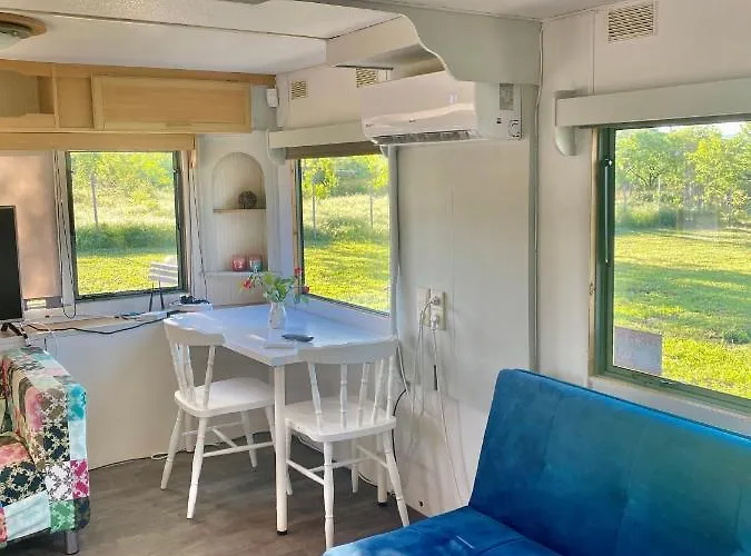 Camping Caravans 10 Min To & 35 Min To Black Sea