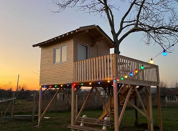 Caravans 10 Min To & 35 Min To Black Sea Camping