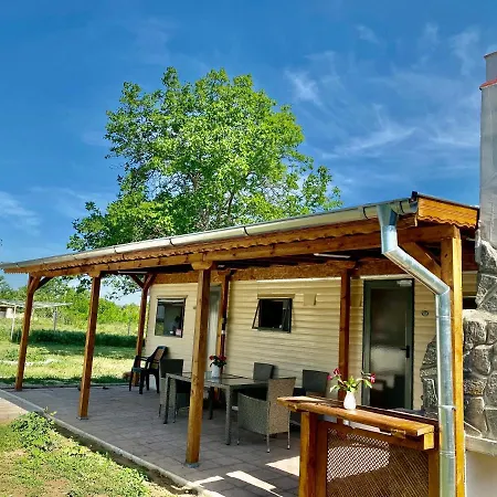 Caravans 10 Min To & 35 Min To Black Sea Tsonevo