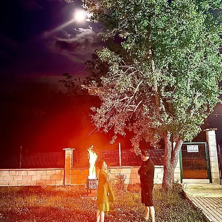 Caravans 10 Min To & 35 Min To Black Sea