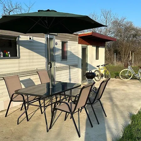 Caravans 10 Min To & 35 Min To Black Sea * Tsonevo