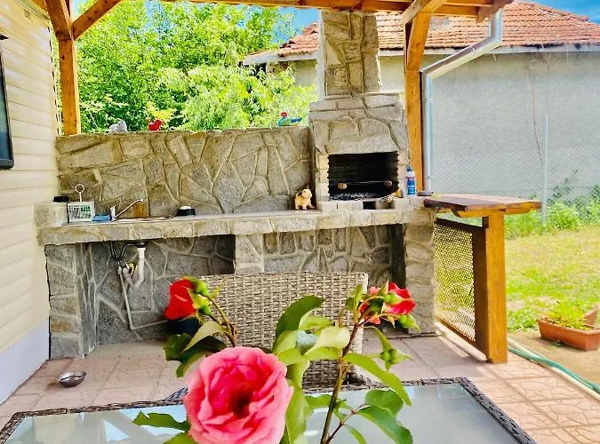 Camping Caravans 10 Min To & 35 Min To Black Sea